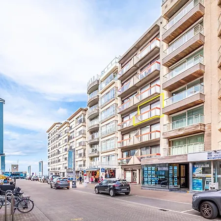 Close To The Sea And Center *