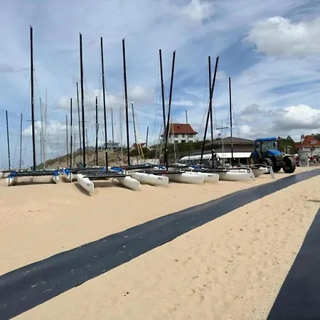 Appartement In St Idesbald With Sea Views *
